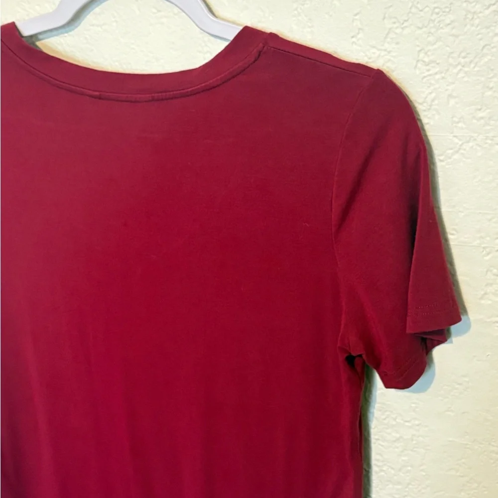CLOZOZ Women’s Basic Fitted V-Neck T-Shirt Size XL